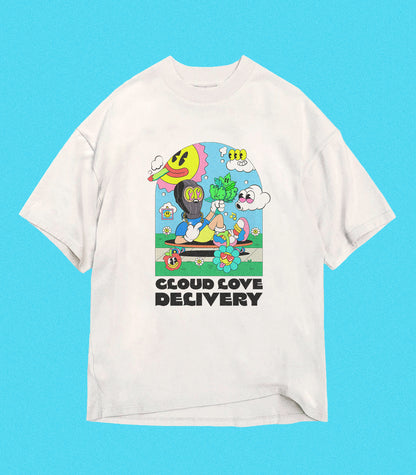 Cloud love delivery Oversized Tee